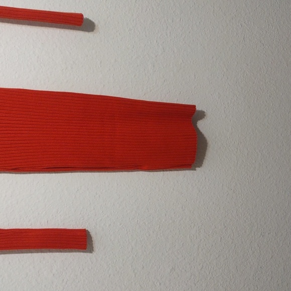 SLIGHTLY USED HERA SWEATER TURTLE NECK ORANGE LONG SLEEVE SIZE SMALL DRESS - Picture 9 of 10